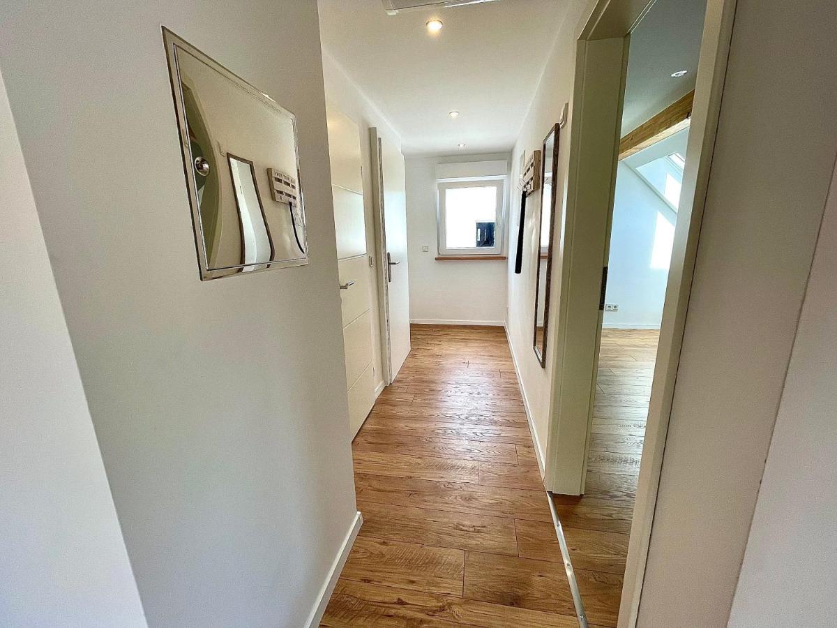 Sky Apartment, Blick Zur Mosel, Grosser Balkon, Kaffeemaschine, Smart Tv Zell an der Mosel Dış mekan fotoğraf